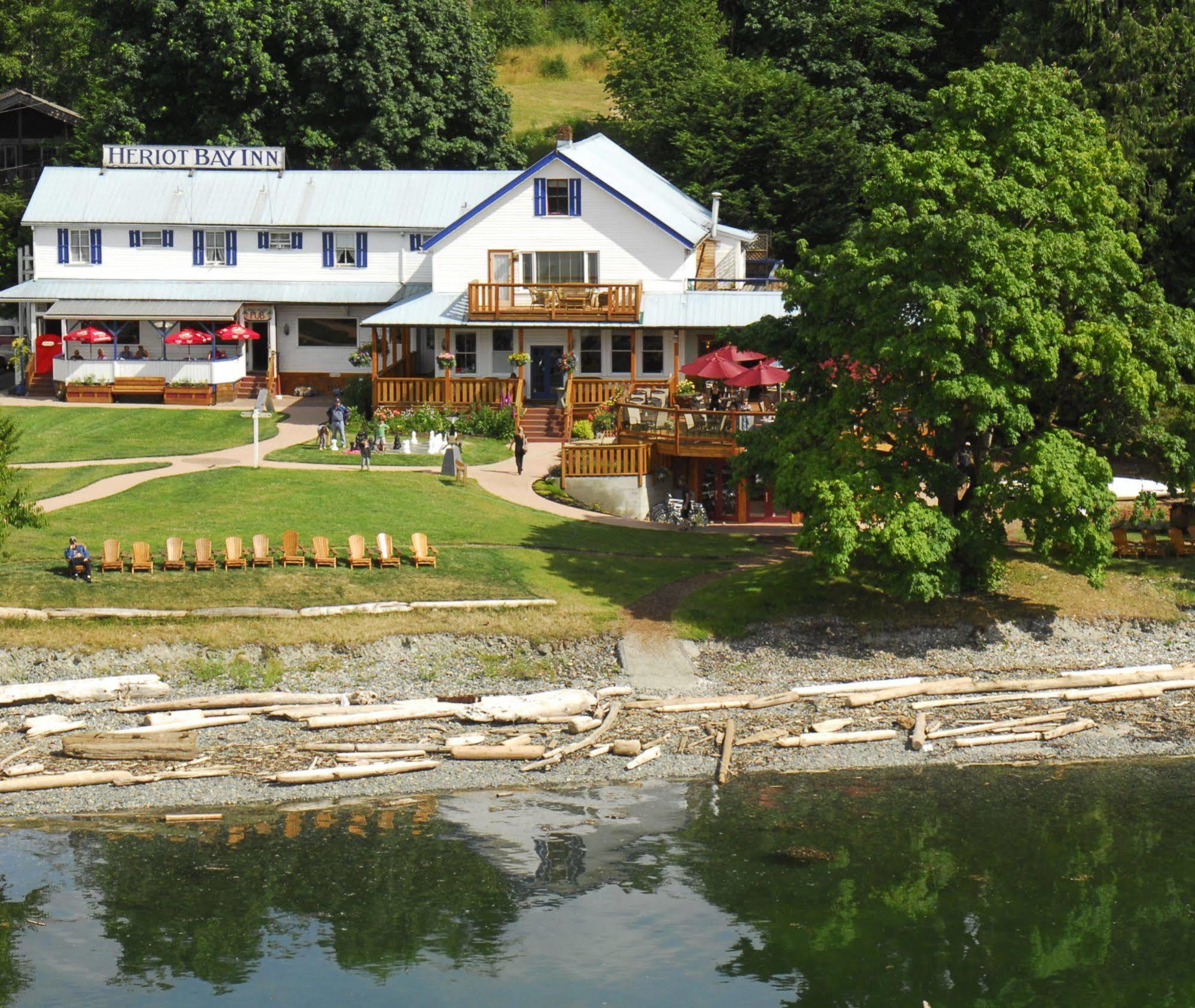 Heriot Bay Inn Exteriér fotografie