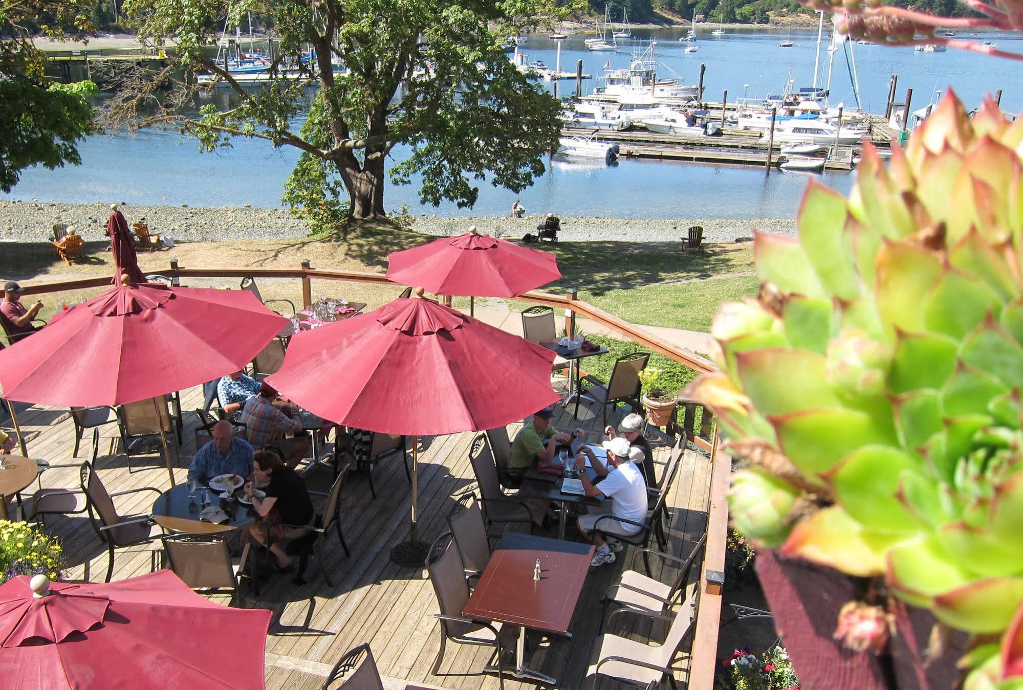 Heriot Bay Inn Exteriér fotografie
